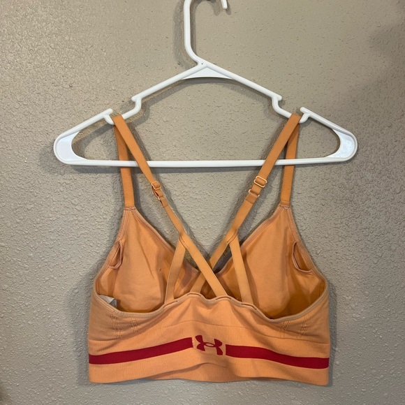 UNDER ARMOUR
WOMENS SEAMLESS LOW LONG LIGHT SUPPORT BRA - Picture 4 of 5